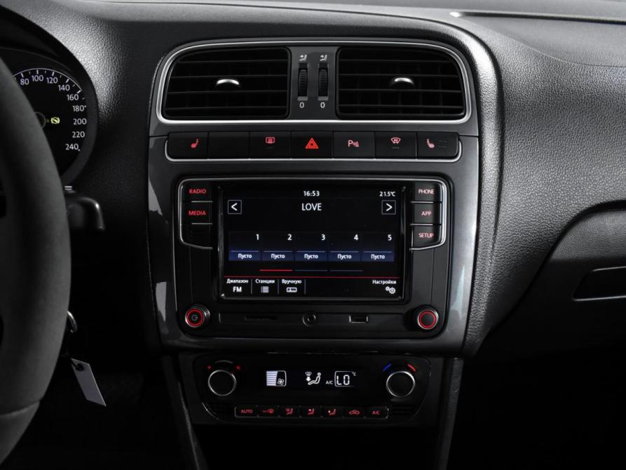 Volkswagen Polo V Рестайлинг Санкт-Петербург  - изображение 14