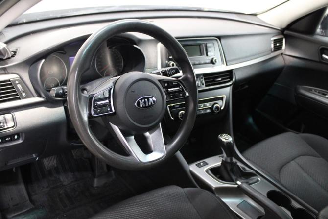 Kia Optima IV Рестайлинг с пробегом 2019 года, цена 1 175 000 рублей, 287241 км, седан, Автокод Объявления