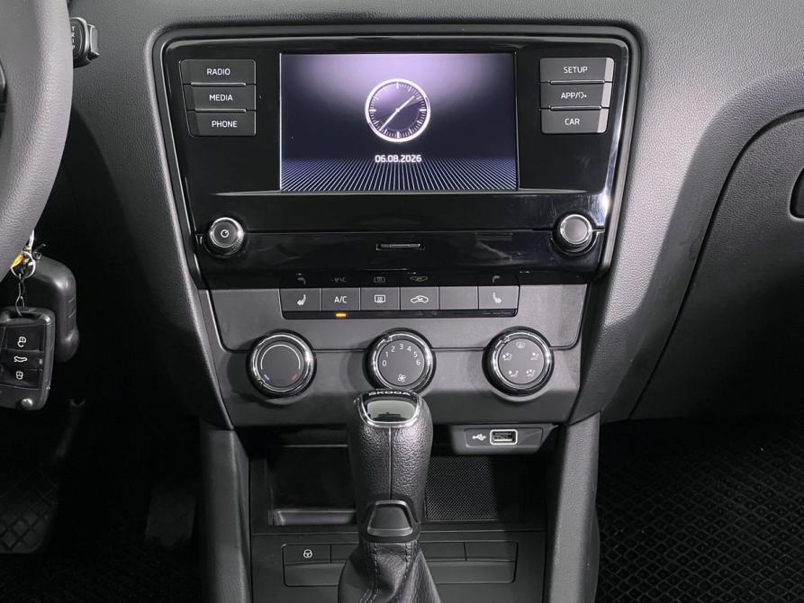 Skoda Octavia III (A7) Рестайлинг Калининград  - изображение 15