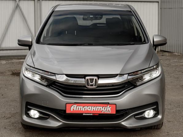 Honda Shuttle II с пробегом 2016 года, цена 1 300 000 рублей, 103037 км, универсал, Автокод Объявления