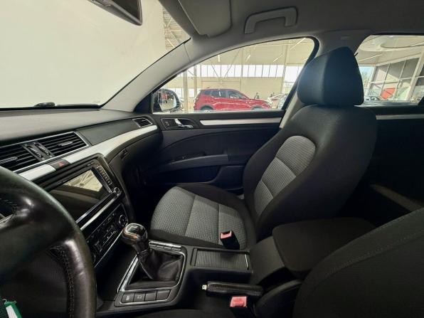 Skoda Superb II с пробегом 2011 года, цена 870 000 рублей, 266377 км, лифтбек, Автокод Объявления