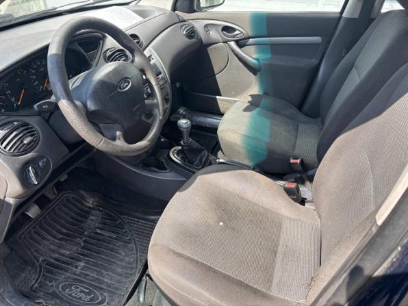Ford Focus I Рестайлинг с пробегом 2005 года, цена 149 000 рублей, 280000 км, седан, Автокод Объявления
