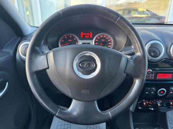 Lada (ВАЗ) Largus I с пробегом 2018 года, цена 695 000 рублей, 277143 км, универсал, Автокод Объявления