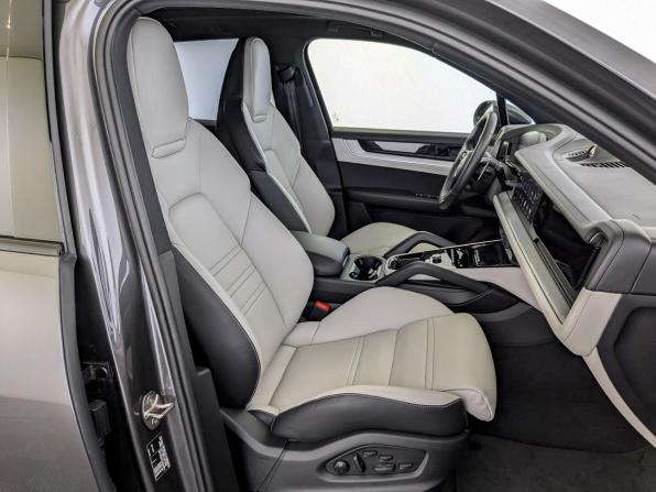 Porsche Cayenne III Рестайлинг с пробегом 2025 года, цена 15 500 000 рублей, 30174 км, внедорожник, Автокод Объявления