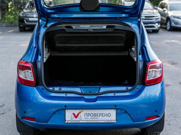 Renault Sandero II с пробегом 2015 года, цена 670 000 рублей, 137219 км, хэтчбек, Автокод Объявления