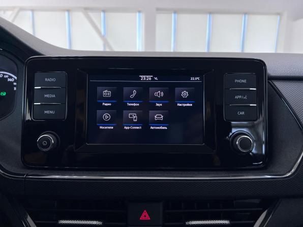 Volkswagen Polo VI с пробегом 2021 года, цена 1 850 000 рублей, 5545 км, лифтбек, Автокод Объявления