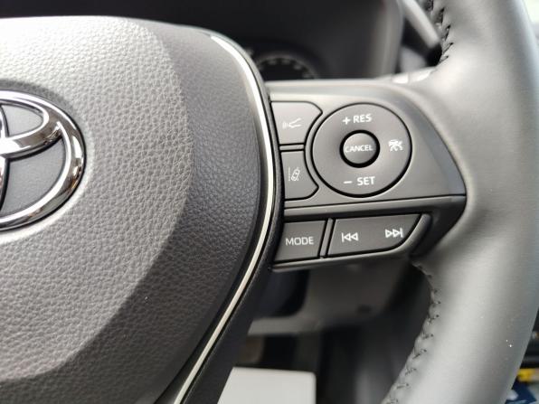 Toyota RAV4 V (XA50) с пробегом 2025 года, цена 4 399 000 рублей, 47 км, внедорожник, Автокод Объявления