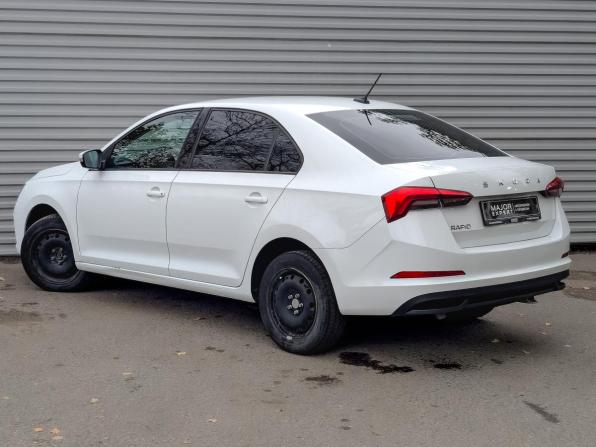 Skoda Rapid II с пробегом 2022 года, цена 1 650 000 рублей, 47364 км, лифтбек, Автокод Объявления