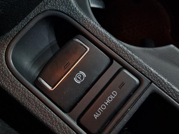 Volkswagen Tiguan I Рестайлинг с пробегом 2012 года, цена 1 080 000 рублей, 231960 км, внедорожник, Автокод Объявления