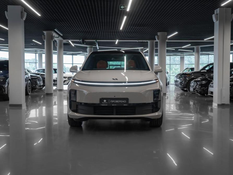 Li Auto (Lixiang) L6 Москва  - изображение 3
