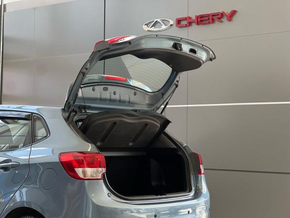Kia Rio III Рестайлинг с пробегом 2015 года, цена 989 000 рублей, 132392 км, хэтчбек, Автокод Объявления