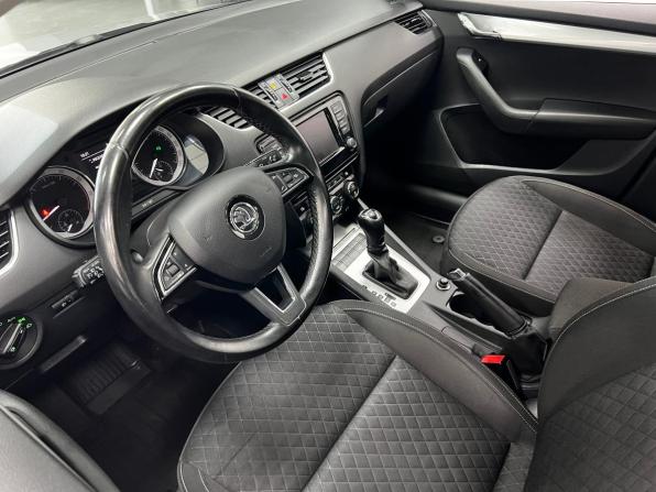Skoda Octavia III (A7) с пробегом 2016 года, цена 1 250 000 рублей, 197550 км, лифтбек, Автокод Объявления