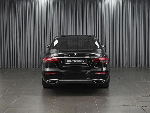 Mercedes-Benz E-Класс V (W213 S213 C238) Рестайлинг с пробегом 2021 года, цена 5 299 000 рублей, 49895 км, седан, Автокод Объявления