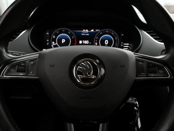 Skoda Octavia III (A7) Рестайлинг с пробегом 2020 года, цена 1 841 753 рубля, 173542 км, лифтбек, Автокод Объявления