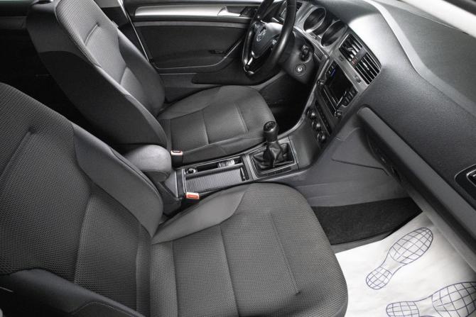 Volkswagen Golf VII с пробегом 2013 года, цена 1 069 000 рублей, 93331 км, универсал, Автокод Объявления
