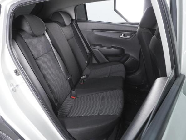 Kia Rio IV с пробегом 2018 года, цена 1 299 000 рублей, 154978 км, хэтчбек, Автокод Объявления