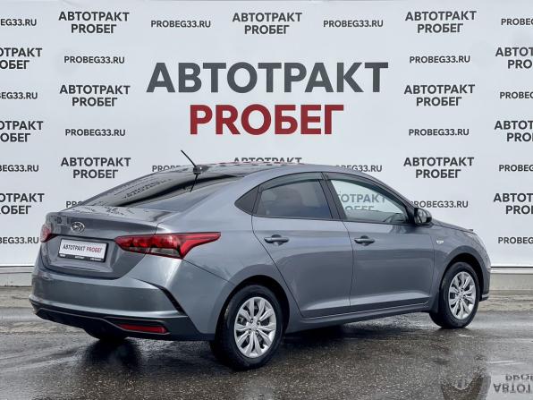 Hyundai Solaris II Рестайлинг с пробегом 2021 года, цена 1 780 000 рублей, 72600 км, седан, Автокод Объявления