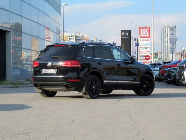 Volkswagen Touareg II с пробегом 2012 года, цена 1 920 000 рублей, 219335 км, внедорожник, Автокод Объявления