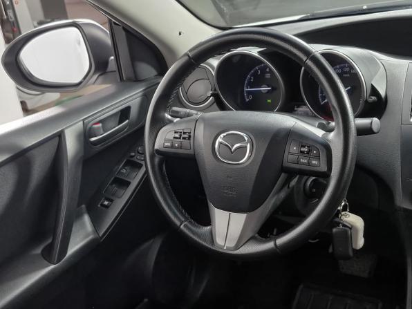 Mazda 3 II (BL) Рестайлинг с пробегом 2012 года, цена 965 000 рублей, 155189 км, седан, Автокод Объявления