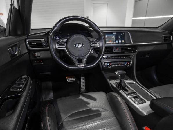 Kia Optima IV с пробегом 2018 года, цена 2 080 000 рублей, 137673 км, седан, Автокод Объявления