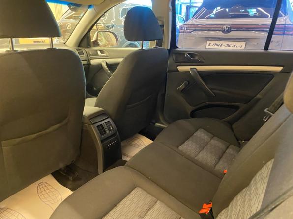 Skoda Octavia II (A5) Рестайлинг с пробегом 2010 года, цена 469 000 рублей, 255825 км, лифтбек, Автокод Объявления