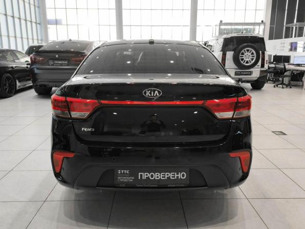 Kia Rio IV Рестайлинг с пробегом 2020 года, цена 1 450 000 рублей, 141808 км, седан, Автокод Объявления