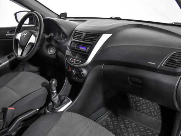 Hyundai Solaris I с пробегом 2012 года, цена 545 000 рублей, 153190 км, хэтчбек, Автокод Объявления