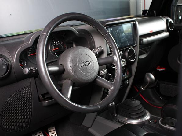 Jeep Wrangler III (JK) с пробегом 2008 года, цена 2 799 000 рублей, 75478 км, внедорожник, Автокод Объявления