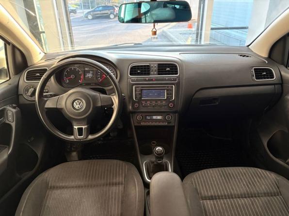 Volkswagen Polo V с пробегом 2014 года, цена 678 000 рублей, 227224 км, седан, Автокод Объявления
