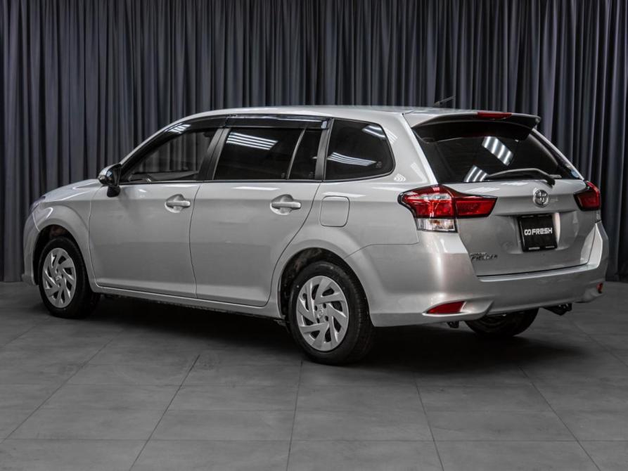 Toyota Corolla XI (E160 E170) Рестайлинг 2 Тюмень  - изображение 2