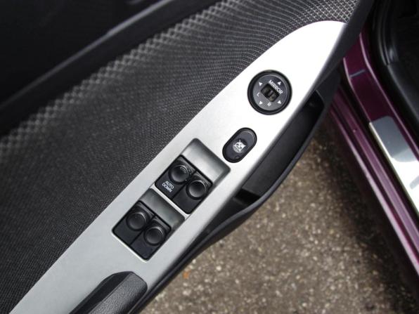 Hyundai Solaris I с пробегом 2012 года, цена 790 000 рублей, 183456 км, седан, Автокод Объявления