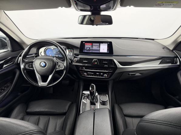 BMW 5 серии VII (G30/G31/G38) с пробегом 2019 года, цена 3 100 000 рублей, 124400 км, седан, Автокод Объявления
