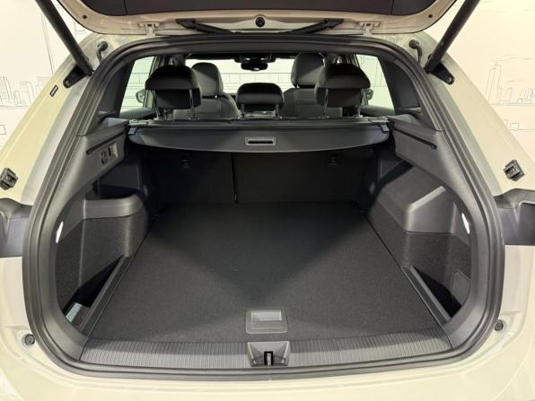 Volkswagen Tiguan III (China Market) с пробегом 2026 года, цена 5 100 000 рублей, 18 км, внедорожник, Автокод Объявления