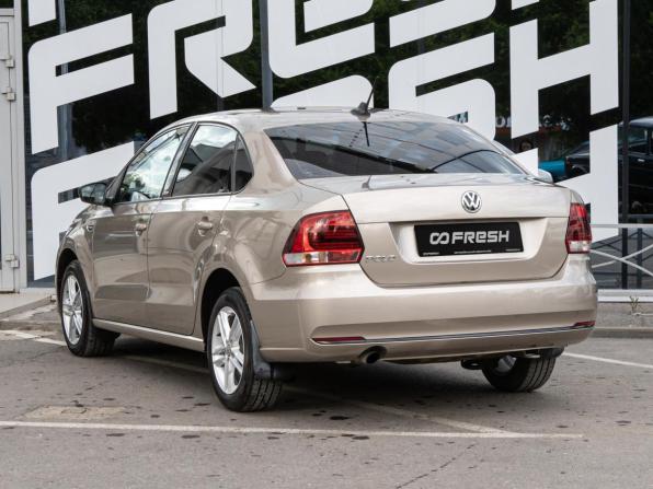 Volkswagen Polo V Рестайлинг с пробегом 2017 года, цена 1 159 000 рублей, 184174 км, седан, Автокод Объявления