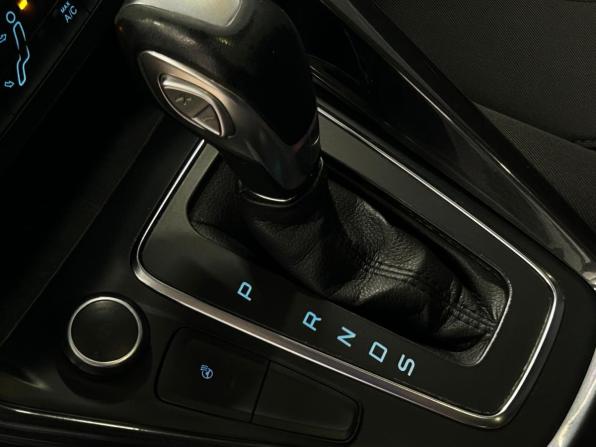 Ford Focus III Рестайлинг с пробегом 2018 года, цена 1 103 000 рублей, 175665 км, хэтчбек, Автокод Объявления