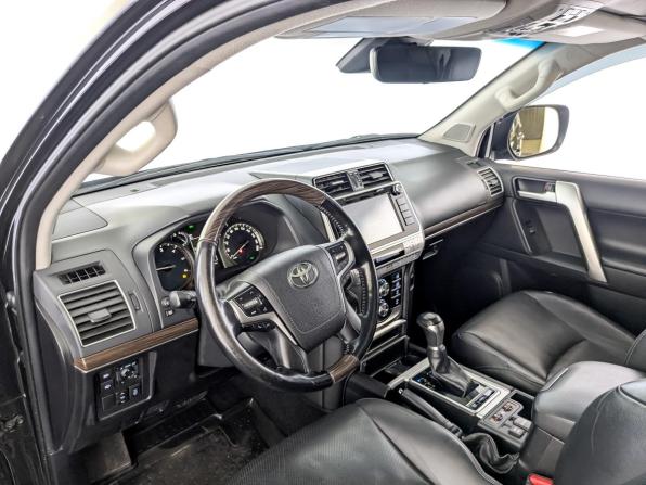 Toyota Land Cruiser Prado 150 Series Рестайлинг 2 с пробегом 2019 года, цена 5 705 000 рублей, 85026 км, внедорожник, Автокод Объявления