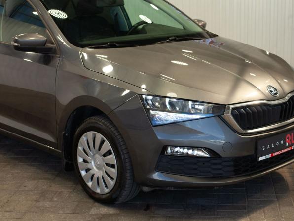 Skoda Rapid II с пробегом 2021 года, цена 1 895 000 рублей, 59908 км, лифтбек, Автокод Объявления