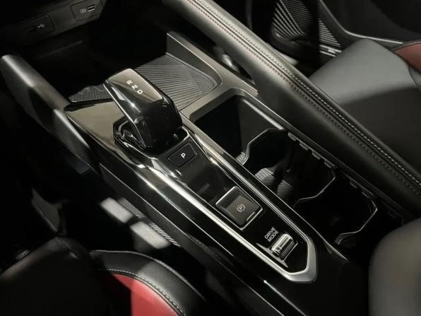 Geely Coolray I Рестайлинг с пробегом 2023 года, цена 1 965 000 рублей, 40477 км, внедорожник, Автокод Объявления