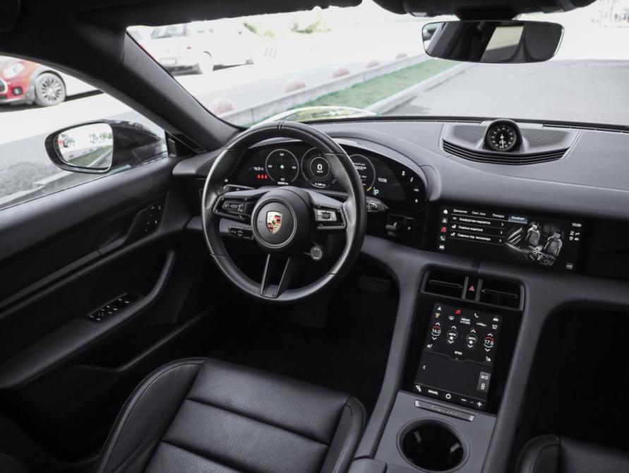 Porsche Taycan I Санкт-Петербург  - изображение 15
