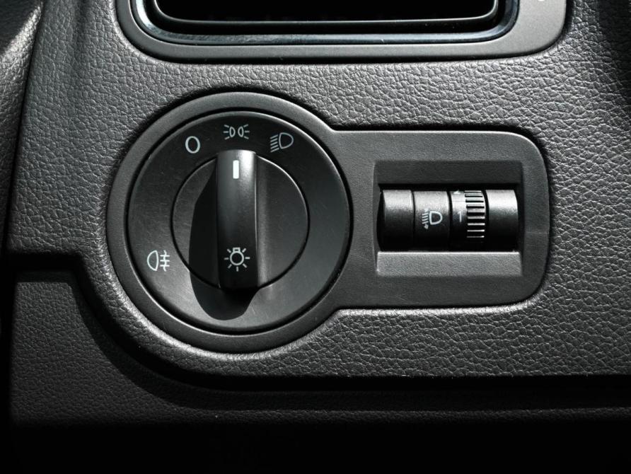 Volkswagen Polo V Новороссийск  - изображение 15