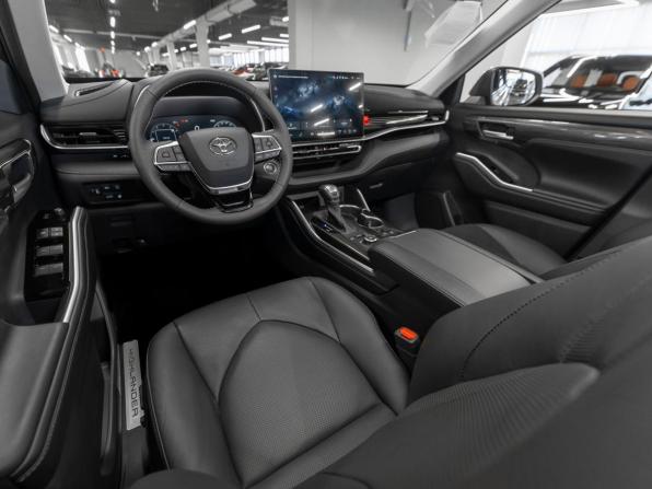 Toyota Highlander IV (XU70) с пробегом 2026 года, цена 5 690 000 рублей, 20 км, внедорожник, Автокод Объявления