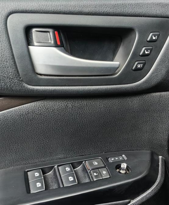 Toyota Highlander III (XU50) Рестайлинг Москва  - изображение 21