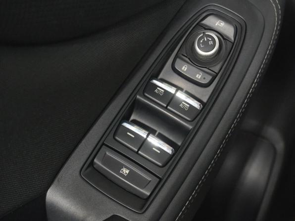 Subaru Forester V с пробегом 2018 года, цена 2 345 000 рублей, 171840 км, внедорожник, Автокод Объявления