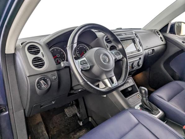 Volkswagen Tiguan I Рестайлинг с пробегом 2016 года, цена 2 330 000 рублей, 33000 км, внедорожник, Автокод Объявления
