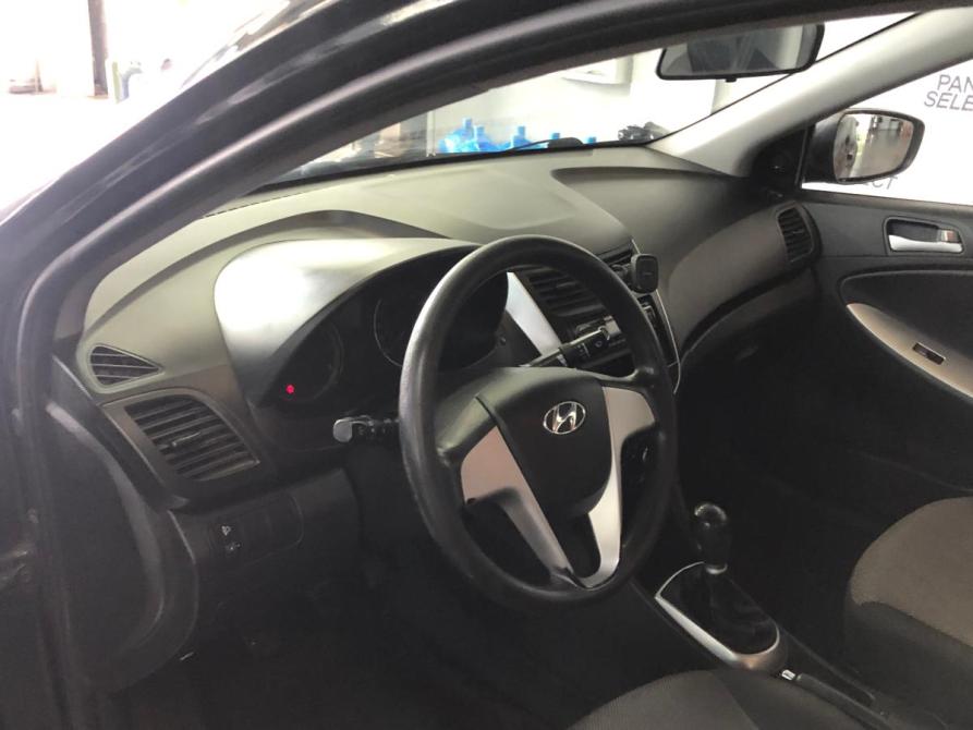 Hyundai Solaris I Курск  - изображение 10