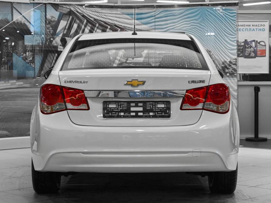 Chevrolet Cruze I Рестайлинг Москва  - изображение 5