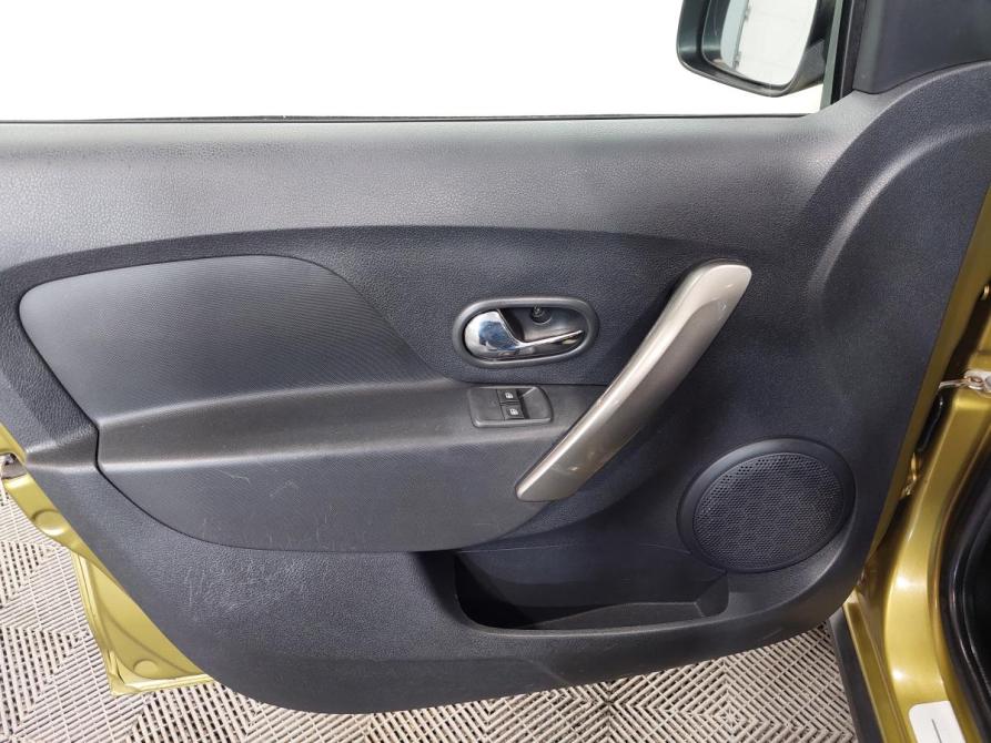 Renault Sandero II Пермь  - изображение 12