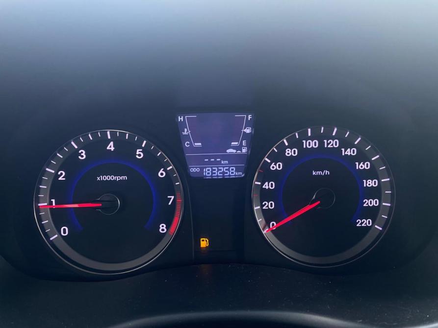 Hyundai Solaris I Магнитогорск  - изображение 15