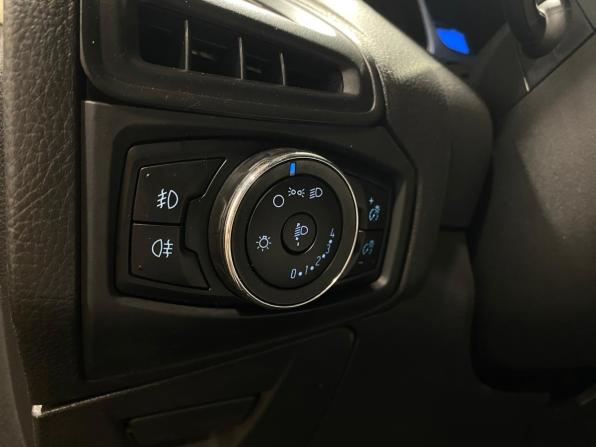 Ford Focus III с пробегом 2012 года, цена 730 000 рублей, 198828 км, седан, Автокод Объявления