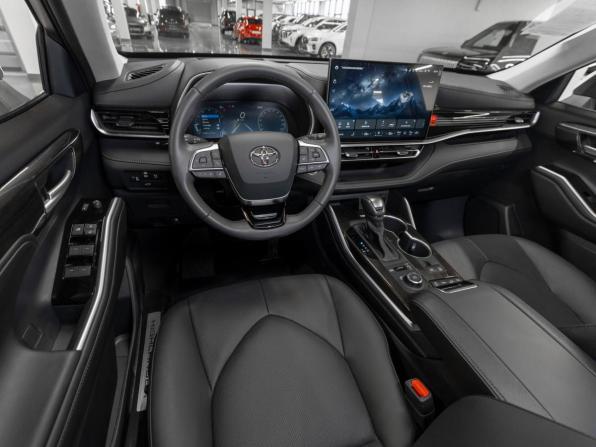 Toyota Highlander IV (XU70) с пробегом 2025 года, цена 5 300 000 рублей, 18 км, внедорожник, Автокод Объявления